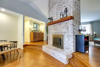 Photo 5 - Inviting Charlottesville Retreat w/ Pool & Hot Tub