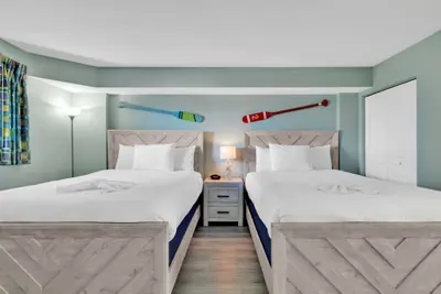 Photo 5 - Baywatch Resort Oceanfront Dream Maker