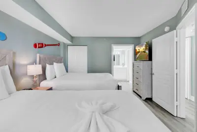 Photo 4 - Baywatch Resort Oceanfront Dream Maker