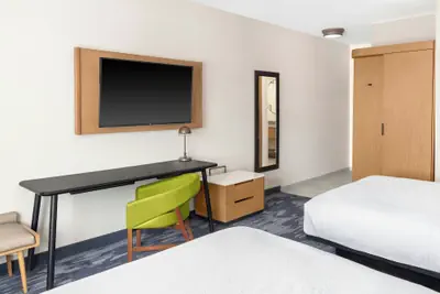 Photo 4 - Fairfield Inn & Suites by Marriott Detroit Taylor