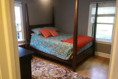 Photo 2 - Historic Twin Tudors Inn