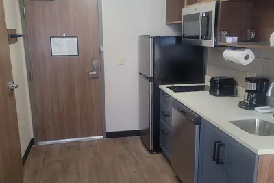 Photo 5 - Candlewood Suites Southfield - Detroit by IHG