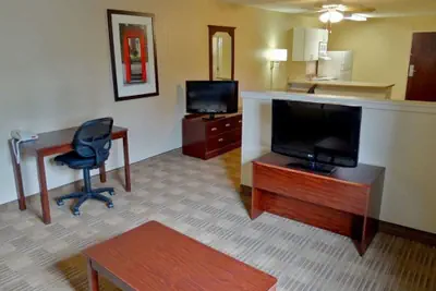 Photo 3 - Candlewood Suites Southfield - Detroit by IHG