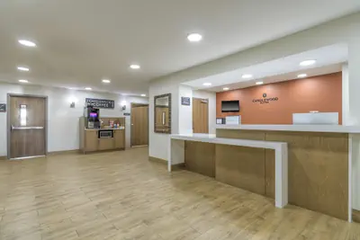 Photo 2 - Candlewood Suites Southfield - Detroit by IHG