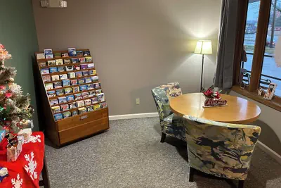 Photo 3 - Valley Inn and Suites