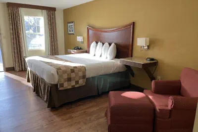 Photo 5 - Atkinson inn and suites