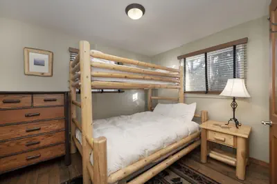 Photo 5 - Hi Country Haus - 10-18... 2 Bedroom Condo by RedAwning