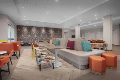 Photo 3 - Home2 Suites By Hilton Phoenix North Happy Valley