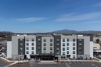 Photo 2 - TownePlace Suites by Marriott Pleasanton