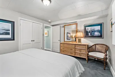Photo 3 - Garden Level Apt Mtn Ave, 8 Min Walk to Old Town!