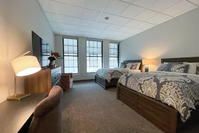 Photo 5 - The Alonzo Ward Hotel