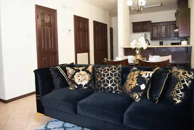 Photo 3 - 2BD 2BT Apartment 1 Min to University Utrgv
