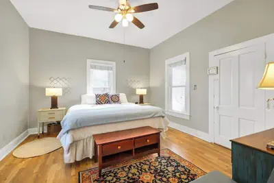 Photo 4 - Austin Haus