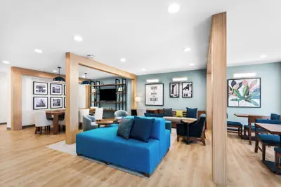 Photo 3 - Everhome Suites Lexington - Horse Park
