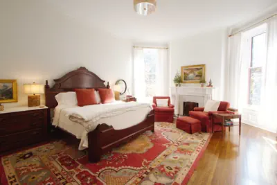 Photo 4 - Louisville Bourbon Inn