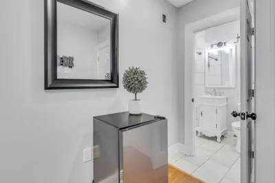 Photo 5 - Patio Paradise Central City 2BR Philly