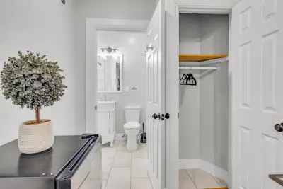Photo 3 - Patio Paradise Central City 2BR Philly