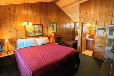 Photo 4 - Bluebird Cottage Inn