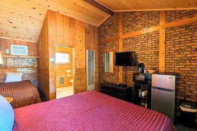 Photo 5 - Bluebird Cottage Inn