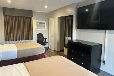 Photo 5 - Rodeway Inn El Cajon - San Diego East