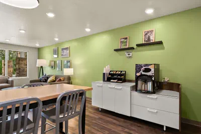 Photo 5 - Woodspring Suites Port Orange - Daytona Beach