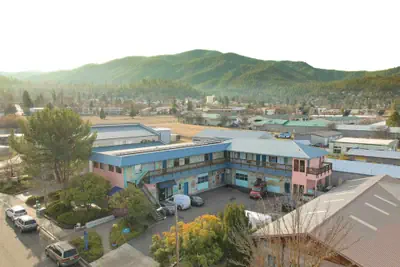 Photo 2 - Ashland Commons Hostel