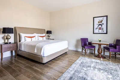 Photo 4 - The Riding Academy Hotel