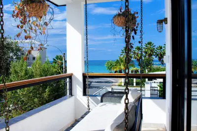Photo 2 - Villa Azure Ocean Suites