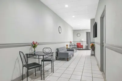 Photo 5 - Motel 6 Chickasha, Ok