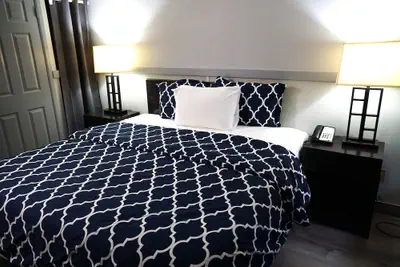 Photo 3 - Best Motel