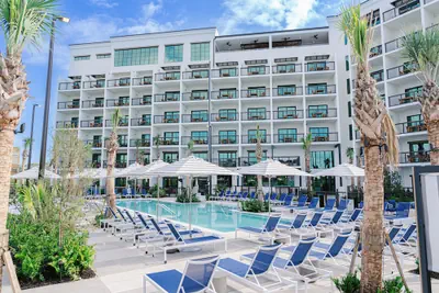 Photo 2 - The Perry Hotel Naples