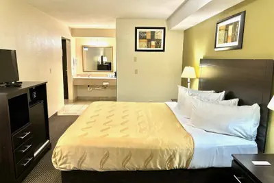 Photo 5 - Cozy Inn