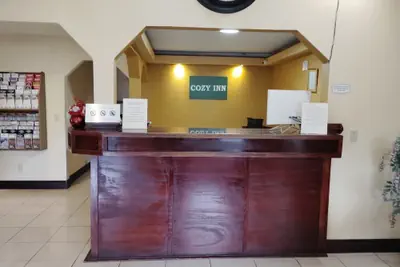 Photo 4 - Cozy Inn
