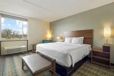 Photo 2 - MainStay Suites Chambersburg