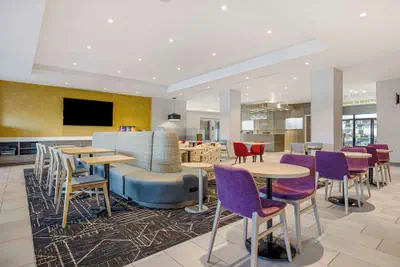 Photo 3 - Home2 Suites By Hilton Colorado Springs Airport
