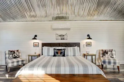 Photo 5 - Holy Cow Cottage With Amazing Hill Country Views