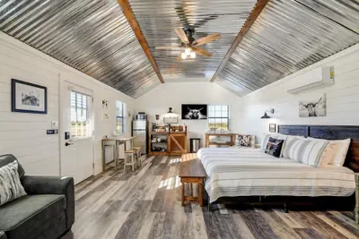 Photo 3 - Holy Cow Cottage With Amazing Hill Country Views