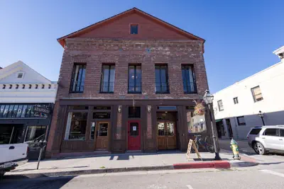 Photo 2 - Speakeasy Suites