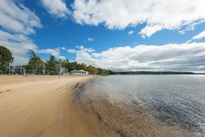 Photo 2 - The Shores Resort