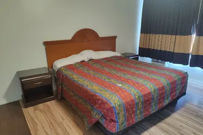 Photo 4 - Best Inn & Suites