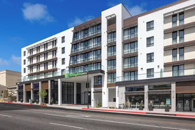 Photo 2 - Holiday Inn & Suites Monterey Park Los Angeles by IHG