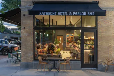 Photo 2 - The Rathbone Hotel