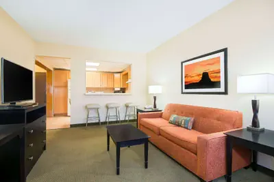 Photo 3 - The Eddie Hotel Gillette