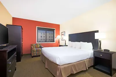 Photo 4 - The Eddie Hotel Gillette