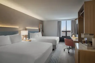 Photo 5 - EVEN Hotel Detroit North - Troy