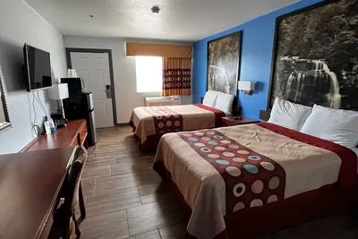 Photo 3 - Conn Brown Harbour Inn