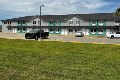 Photo 5 - Conn Brown Harbour Inn