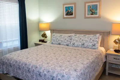 Photo 3 - Surfside Ii #109 2 Bedroom Home by RedAwning