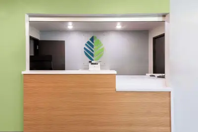Photo 3 - Woodspring Suites Waco South