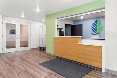 Photo 4 - Woodspring Suites Waco South